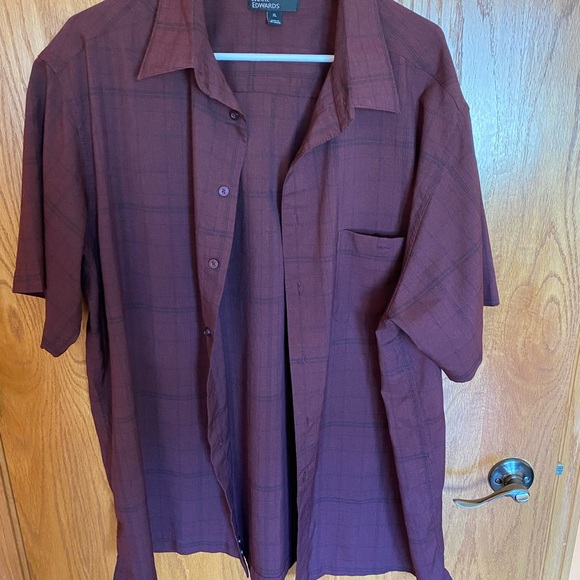 Marc Edwards Other - Marc Edwards EUC Short Sleeved Shirt